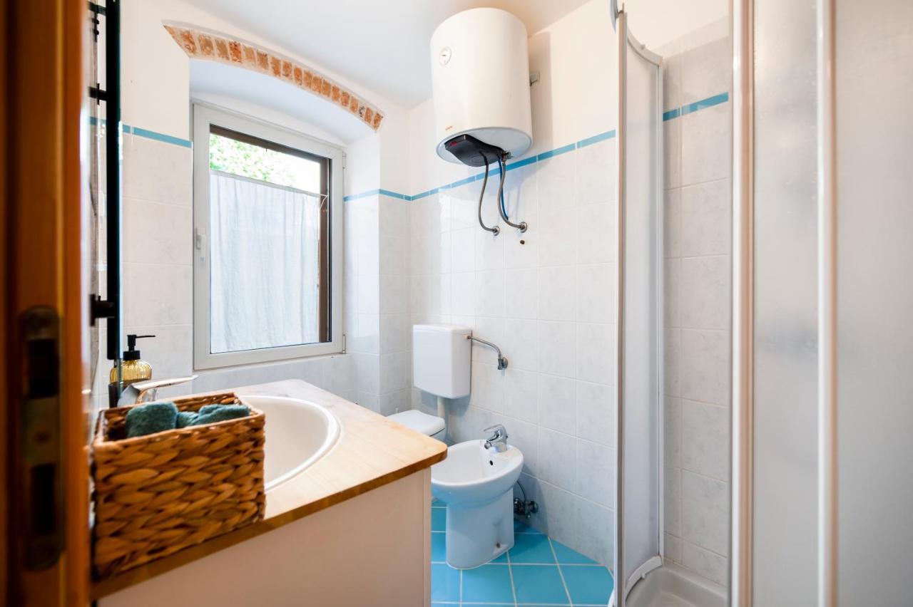 רוביני Revera Rooms מראה חיצוני תמונה